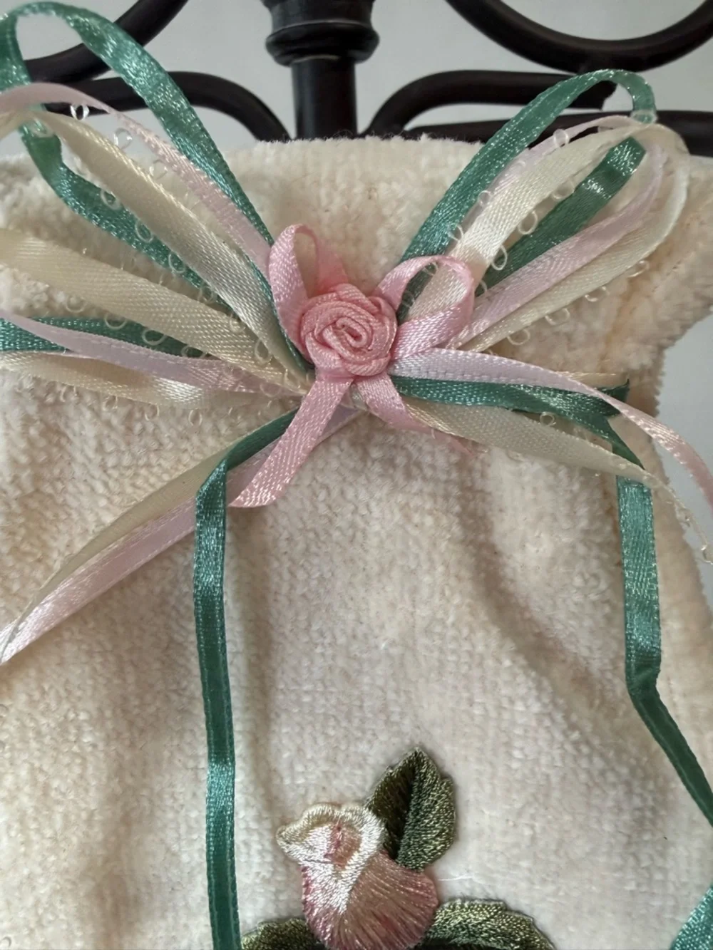 🌸 Hand Crafted Cream Lace Hand Towel and Toilet Paper Holder 🌸